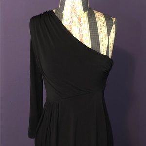 Sexy & Simple Black Formal Dress